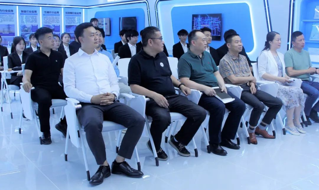 Z6��������ʱ���й������ٷ���վ