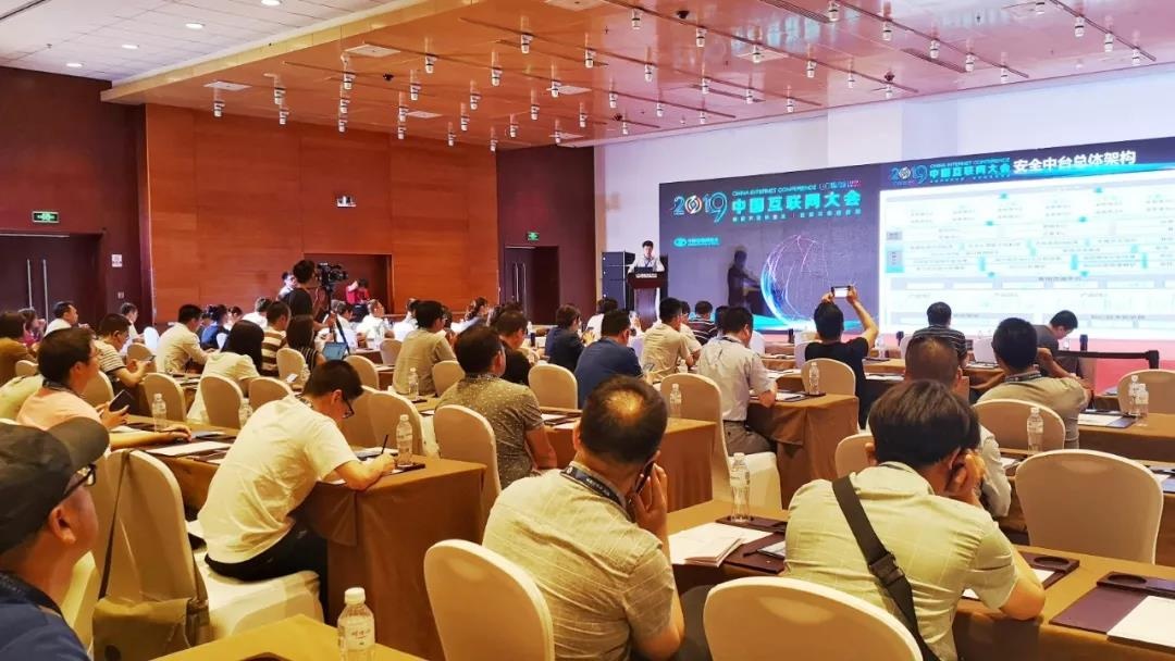 Z6������ʱ��Ӫ����ҵ����ǰ�ܼ��������ԡ���Ӫ���徲��̨˼����Ϊ���ⷢ�ݳ���