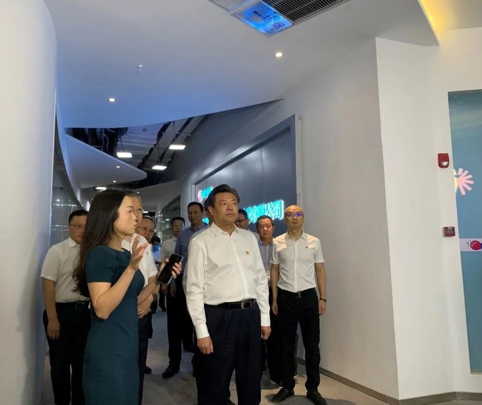 Z6��������ʱ���й������ٷ���վ