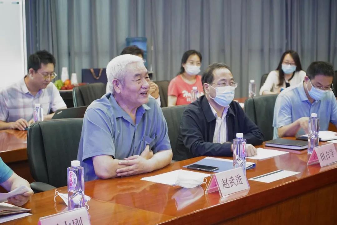 Z6��������ʱ���й������ٷ���վ